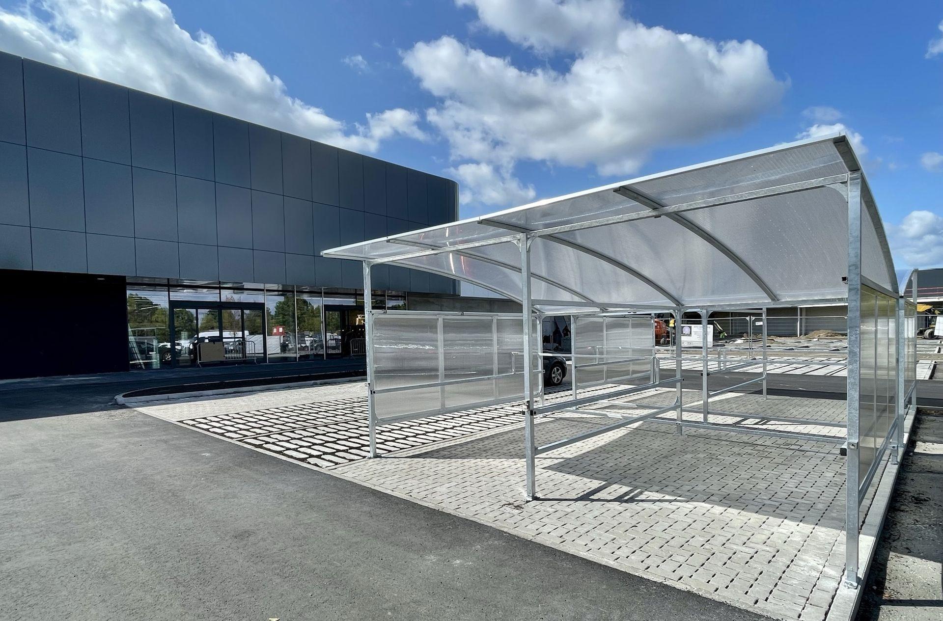 Karrenstalling op parking