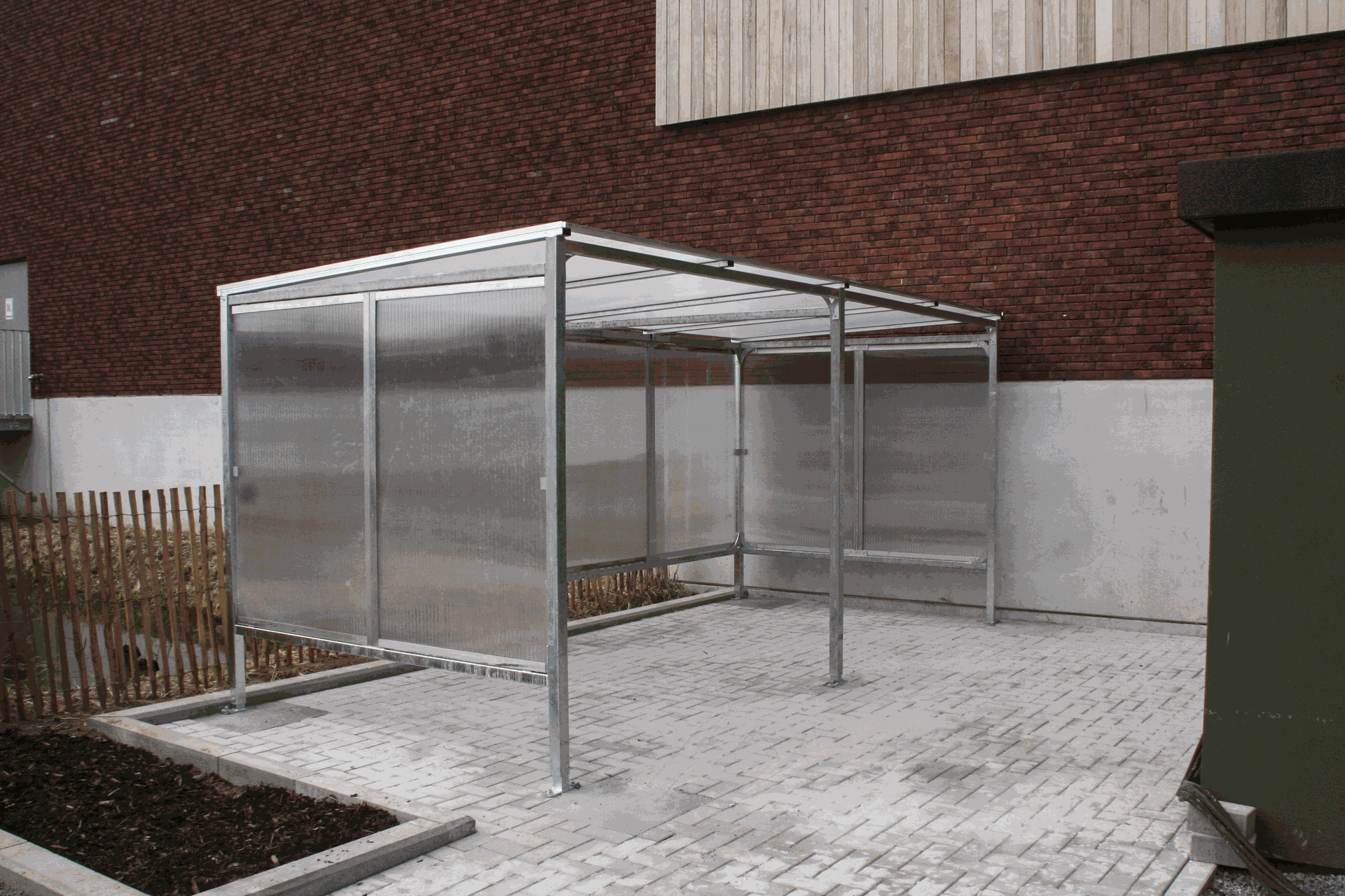 karrenstalling in gegalvaniseerd metaal