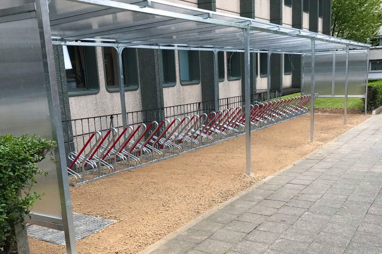 Brede fietsenstalling 