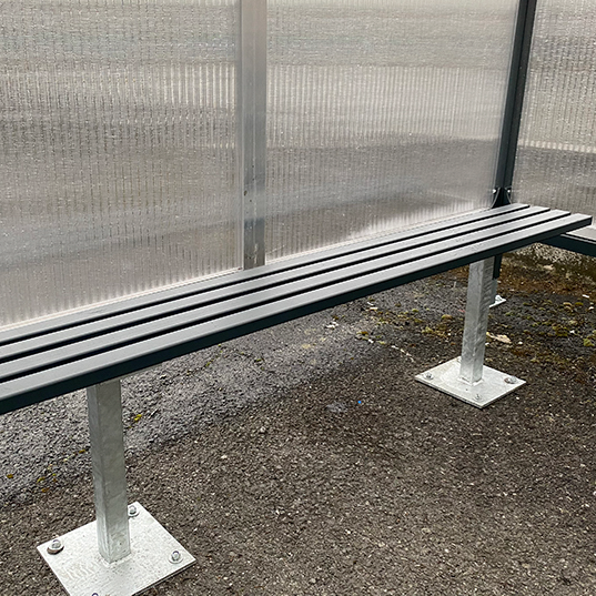 zitbank voor wachtoverkapping